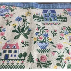 Vintage Satin Trim Acrylic Blanket Floral Cottage 88x70 Twin Full Double
